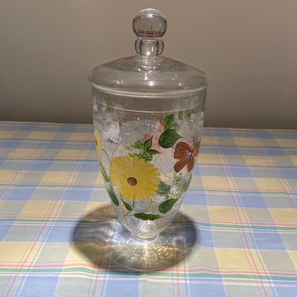 Lenox 12 inch by 5 1/2 inch clear and crackle glass jar. Perfect condition.